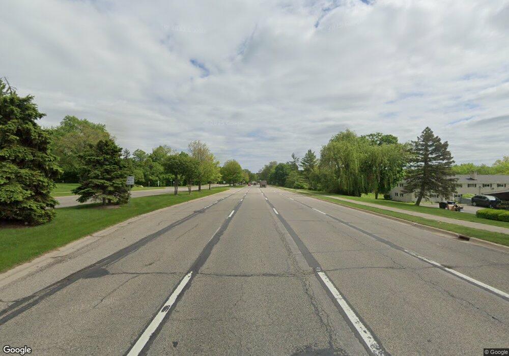 42371 Woodward Ave, Bloomfield Hills, MI 48304 - photo 1