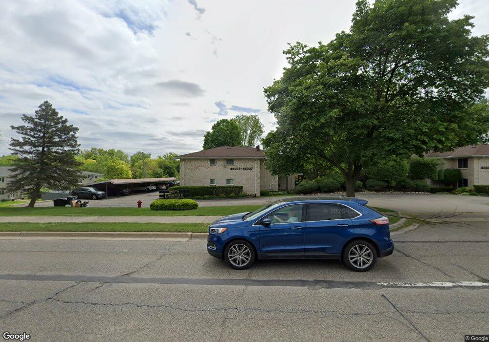 42315 Woodward Ave unit 5, Bloomfield Hills, MI 48304 - photo 1