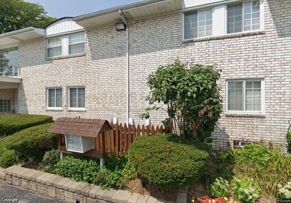 42297 Woodward Ave, Bloomfield Hills, MI 48304 - photo 1