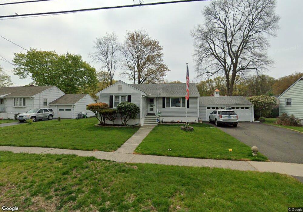 125 Lambert Dr, Stratford, CT 06614 - photo 1