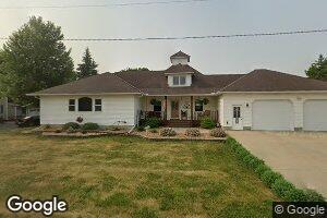 106 E Chestnut St, Morristown, MN 55052