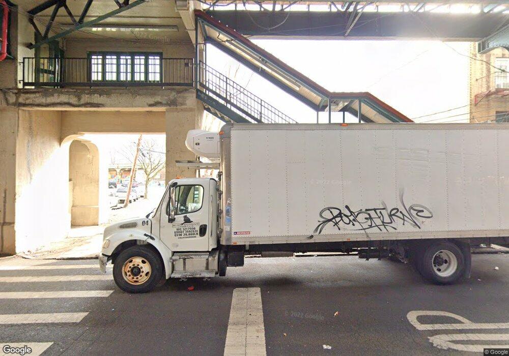 1978 Birchall Ave, Bronx, NY 10462 - photo 1