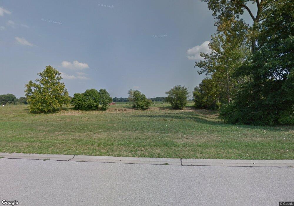 511 Willow Bend Ln, O Fallon, IL 62269 - photo 1