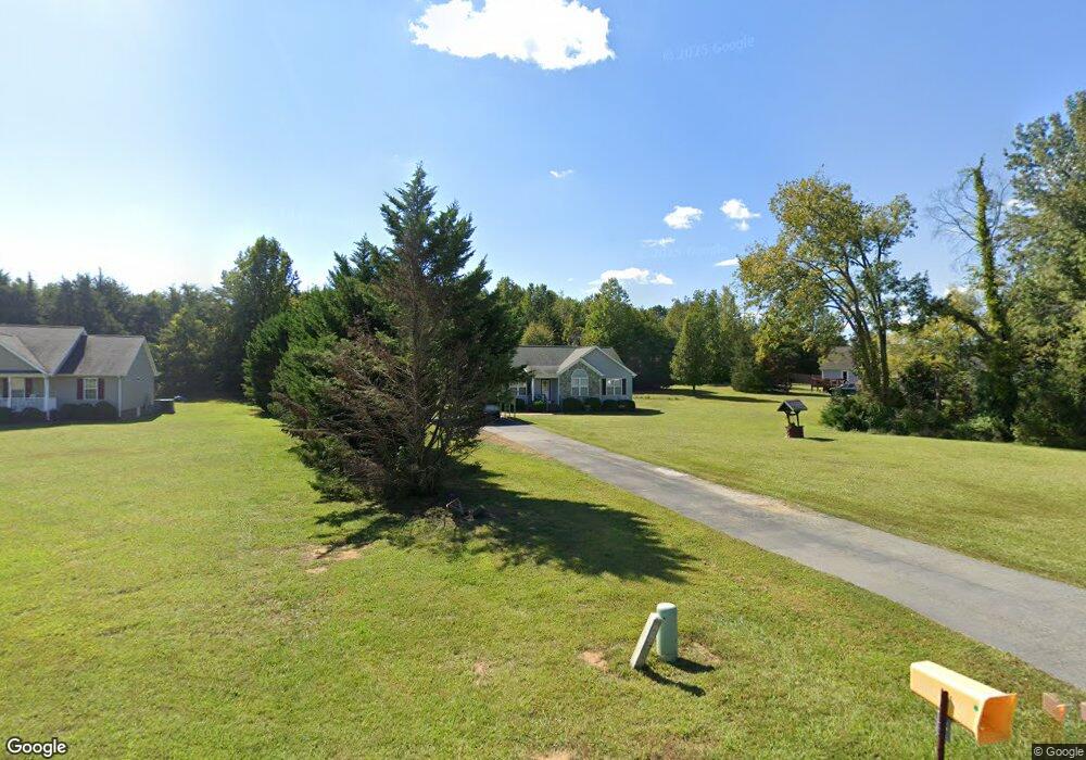 3132 Sundance Dr, Burlington, NC 27217 - photo 1