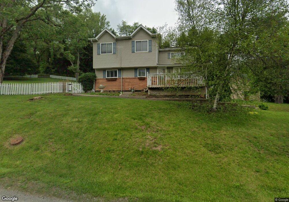 1337 Venetia Rd, Eighty Four, PA 15330 - photo 1