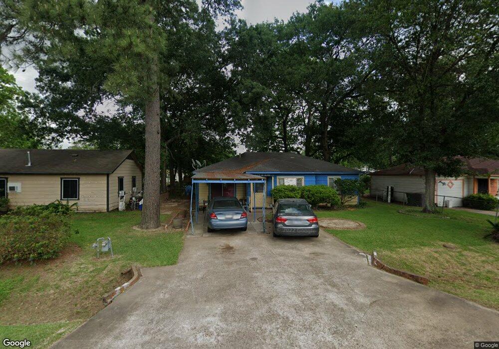 10446 Onslow St, Houston, TX 77016 - photo 1