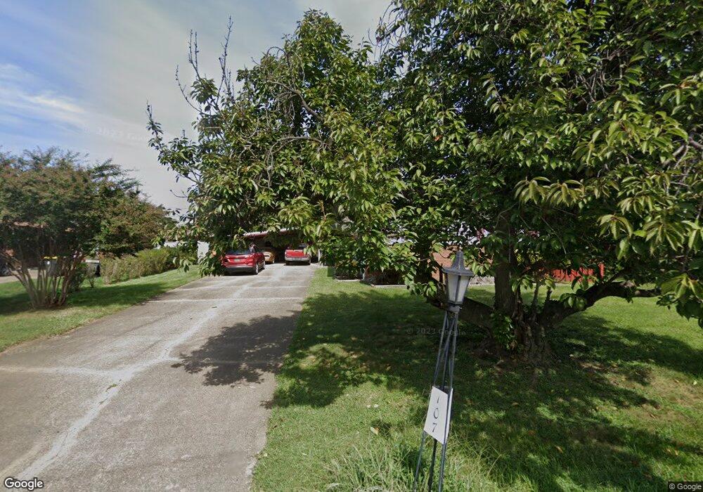 107 Southerland Dr, New Castle, DE 19720 - photo 1