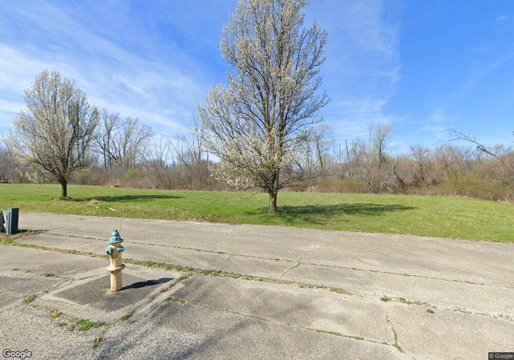 2590 Burnside Way, Waukegan, IL 60087 - photo 1