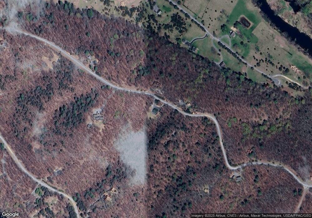 550 Crossings View Rd, Paw Paw, WV 25434 - photo 1