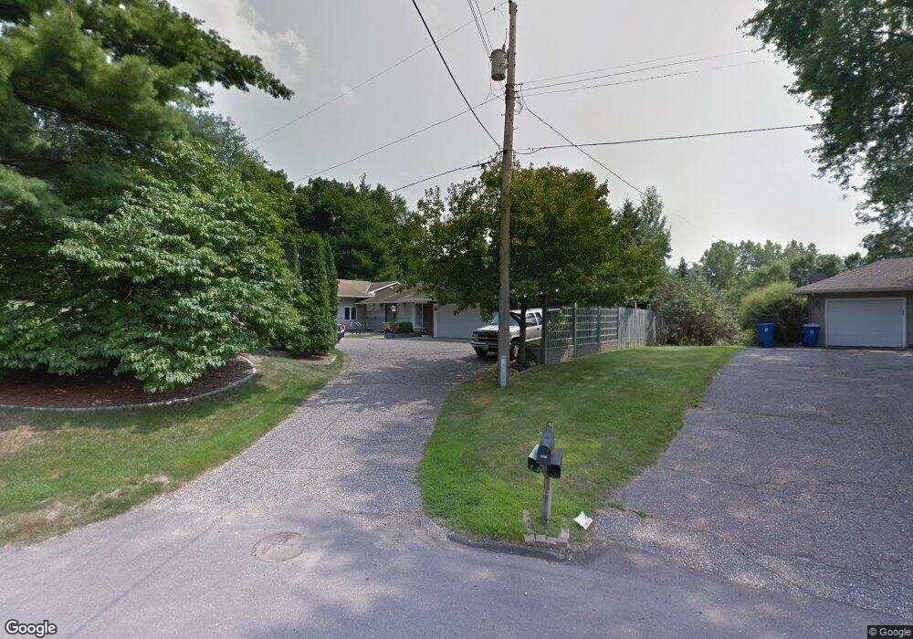 15611 Randall Ln, Minnetonka, MN 55345 - photo 1