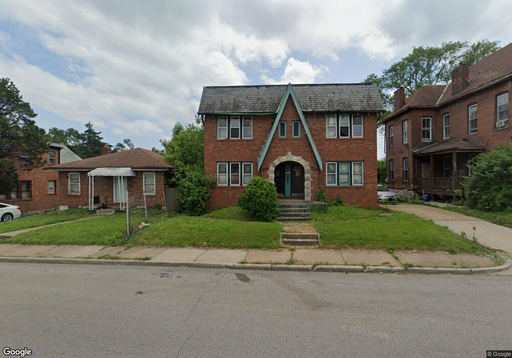 4422 Bircher Blvd, Saint Louis, MO 63115 - photo 1