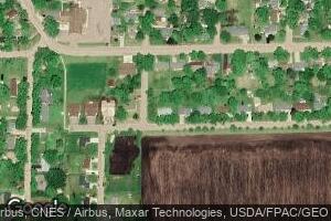 304 4th Ave S, Raymond, MN 56282