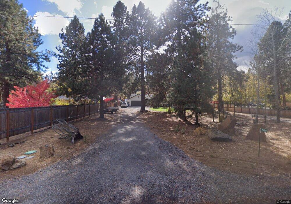 19445 Comanche Cir, Bend, OR 97702 - photo 1