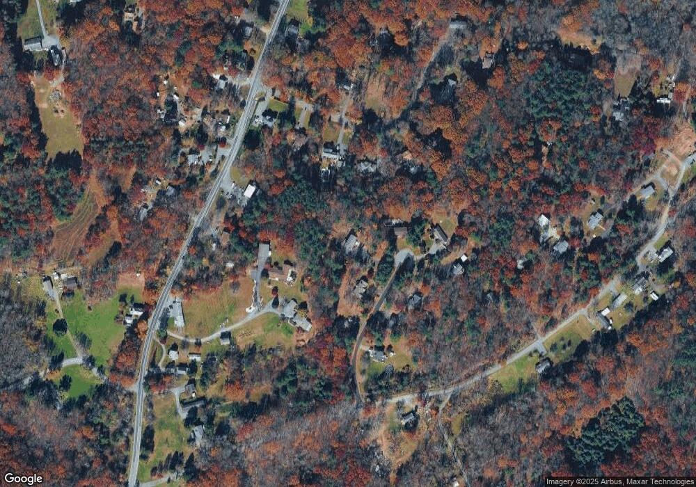 127 van Ams Way, Stroudsburg, PA 18360 - photo 1