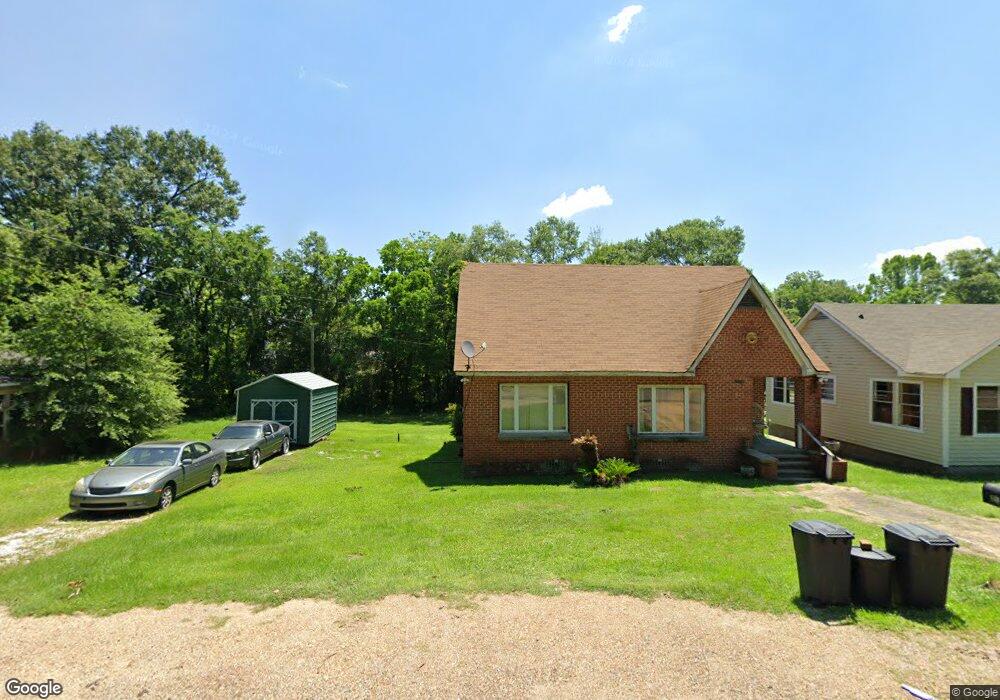 145 S 18th Ave, Laurel, MS 39440 - photo 1
