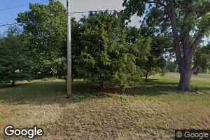 114 S 6th St, Kilbourne, IL 62655
