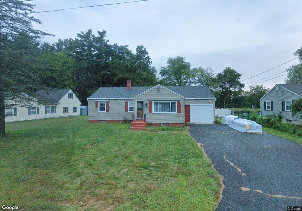 15 Keddy St, Easthampton, MA 01027 - photo 1