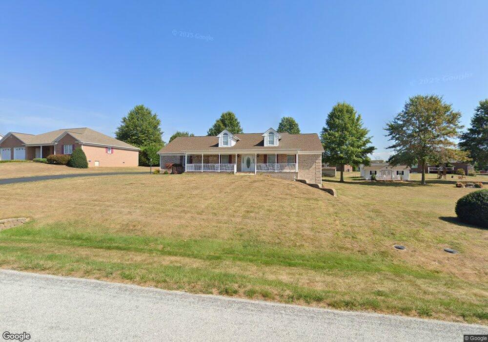 102 Gloucester Rd, Stuarts Draft, VA 24477 - photo 1