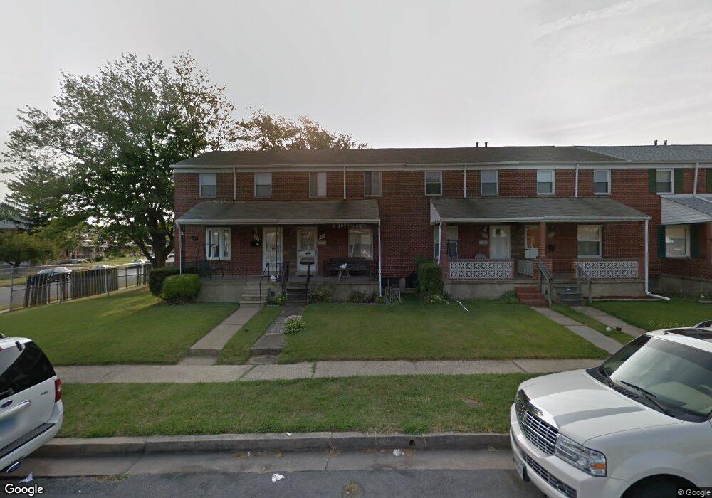 1045 Foxwood Ln, Essex, MD 21221 - photo 1