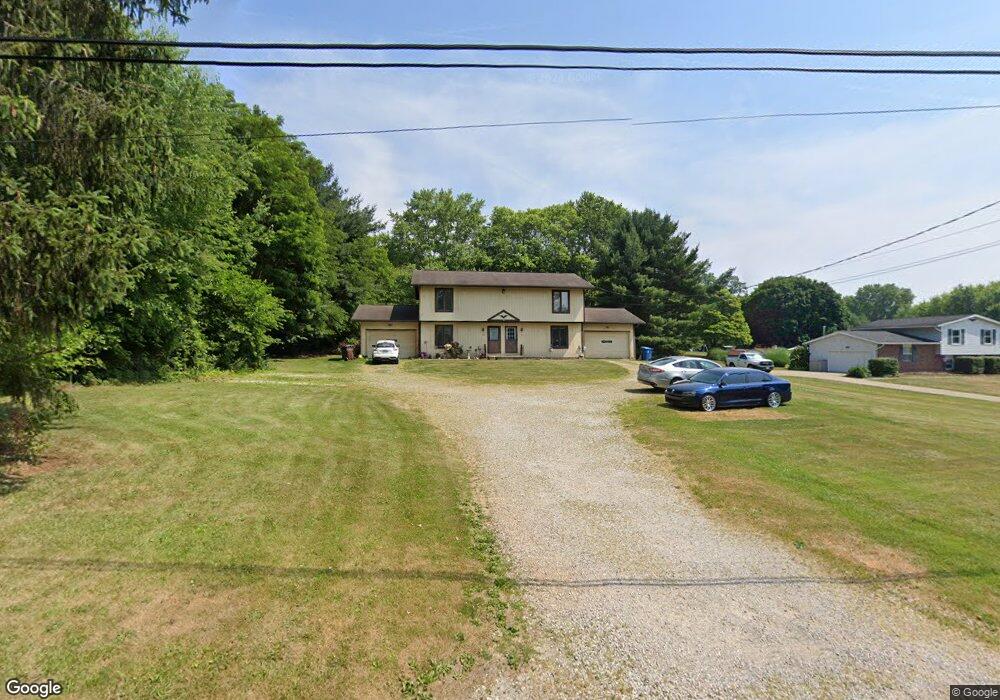 1421 W Comet Rd, New Franklin, OH 44216 - photo 1