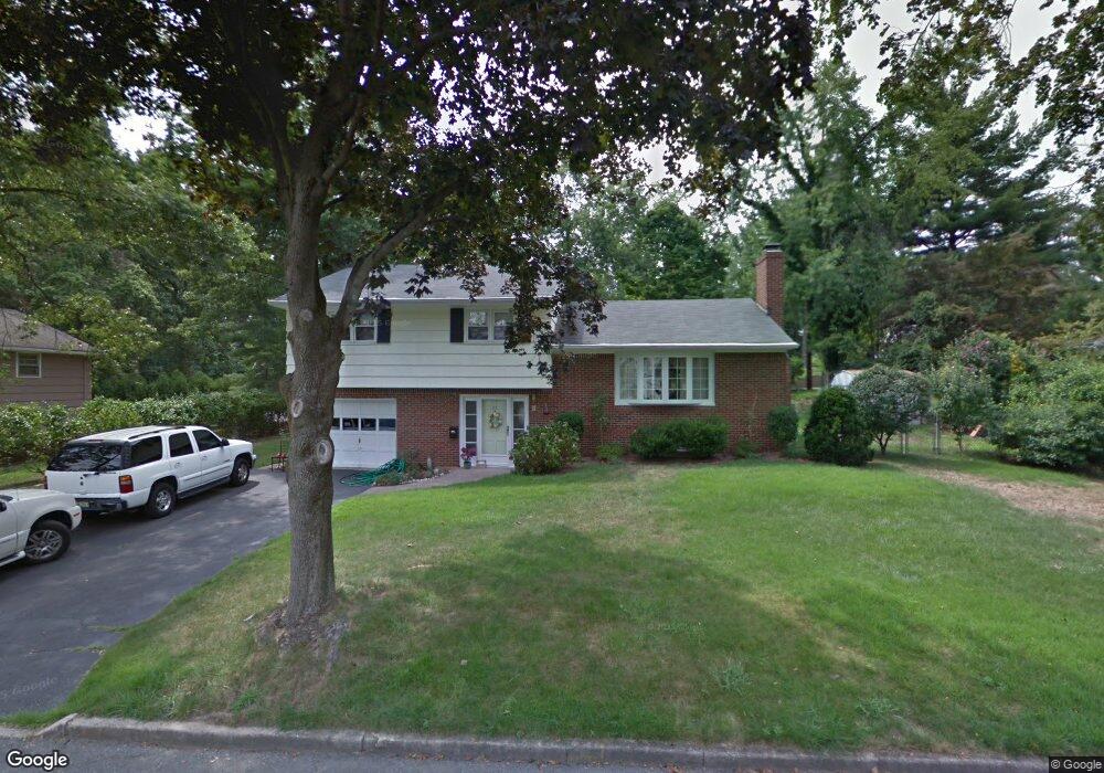 27 Drury Ln, Demarest, NJ 07627 - photo 1