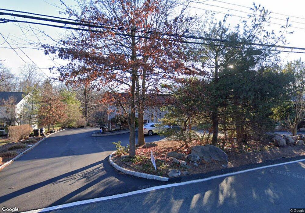 184 Burda Ln, New City, NY 10956 - photo 1