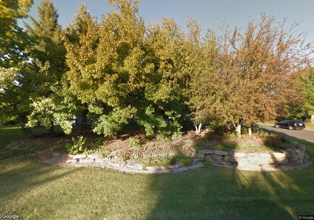 8048 Marsh Creek Rd, Woodbury, MN 55125 - photo 1