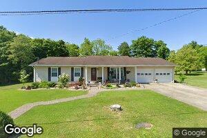 215 Fair Ave, Middlebourne, WV 26149