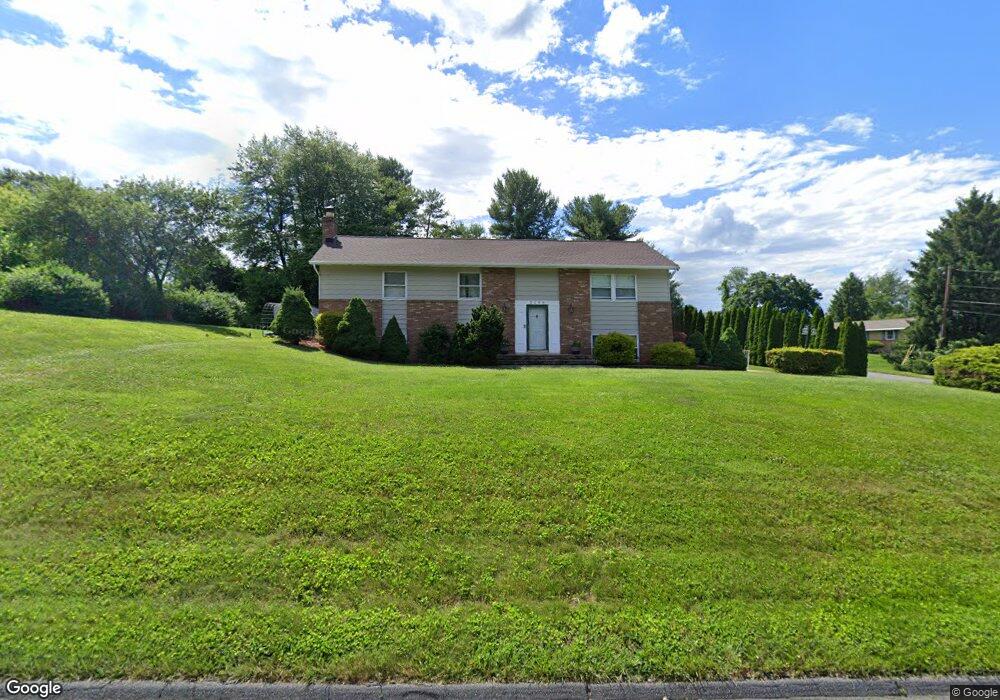 2106 Arden Dr, Fallston, MD 21047 - photo 1