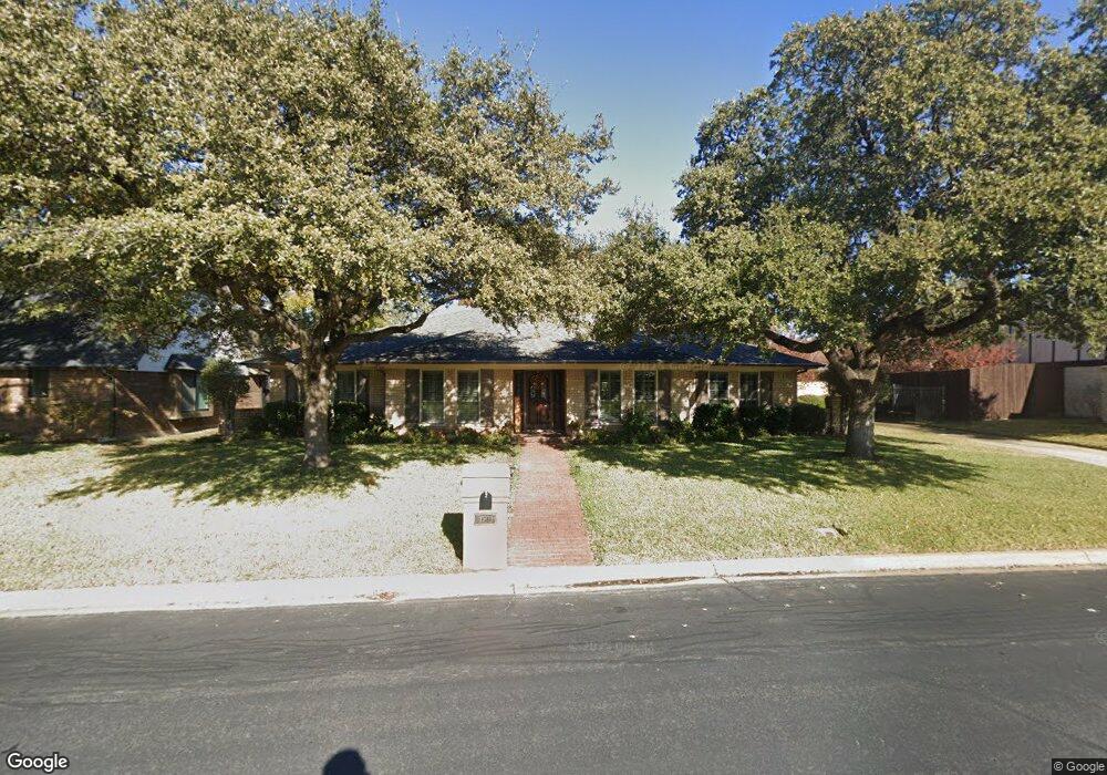 120 E Louella Dr, Hurst, TX 76054 - photo 1