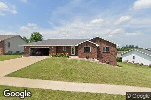 627 Crown Line Dr, Epworth, IA 52045