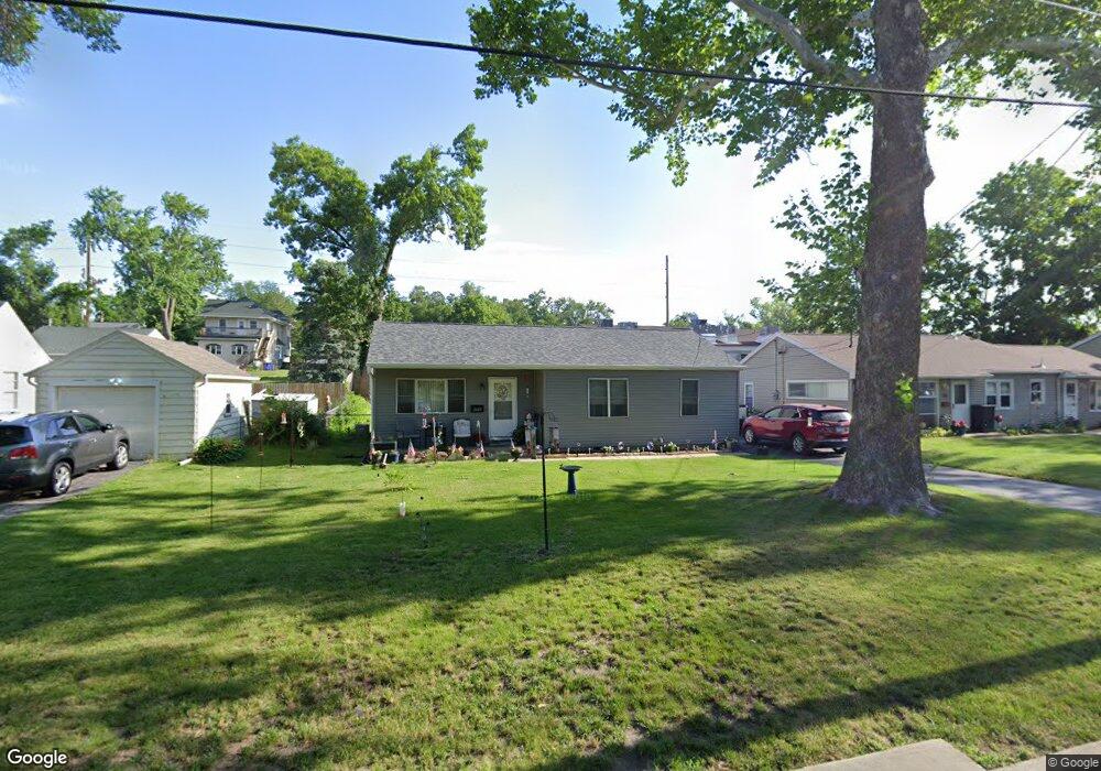 2400 11th Ave SE, Cedar Rapids, IA 52403 - photo 1