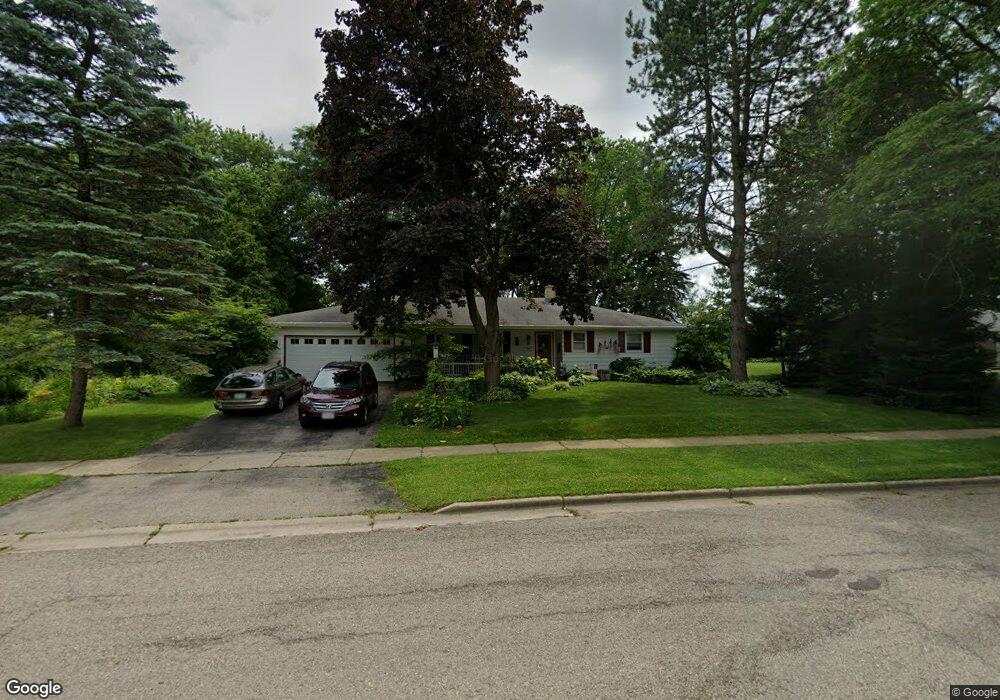 310 Sterling Dr, Oregon, WI 53575 - photo 1