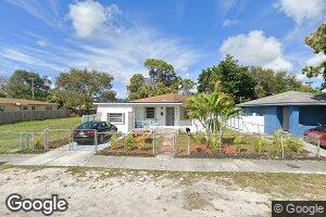 2425 NW 67th St, Miami, FL 33147