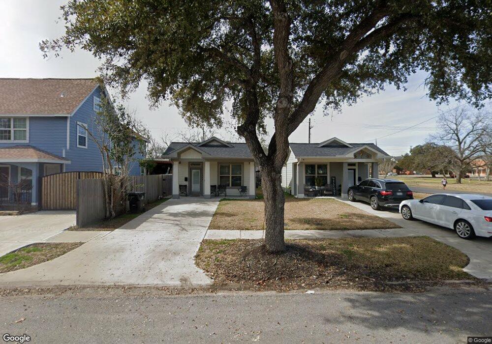1203 3rd St, Rosenberg, TX 77471 - photo 1