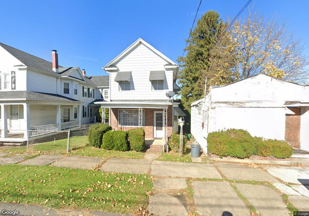 102 W Washington St, Nanticoke, PA 18634 - photo 1