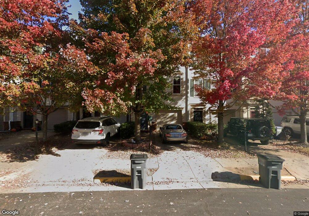 43140 Huntsman Square, Broadlands, VA 20148 - photo 1