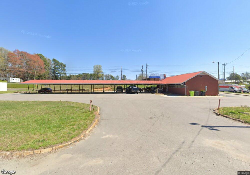 1110 N 2nd Ave, Siler City, NC 27344 - photo 1