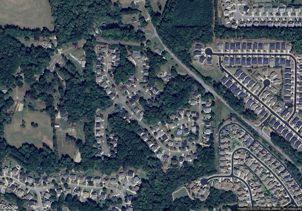 502 Red Robin Ct unit 502, Canton, GA 30115 - photo 1