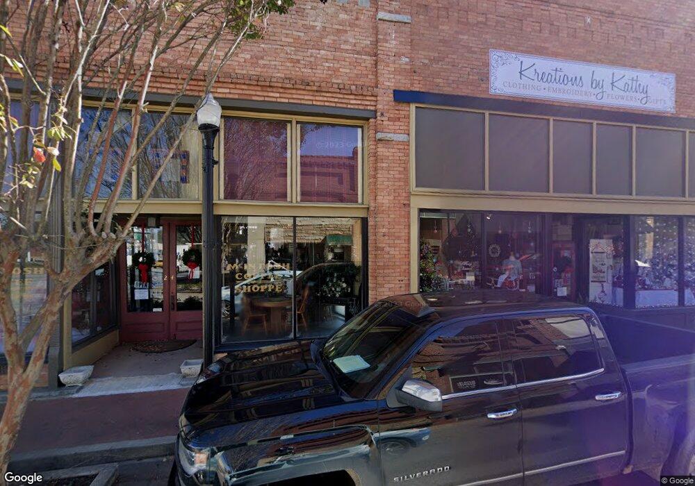 20,22 Mcintosh, Elberton, GA 30535 - photo 1