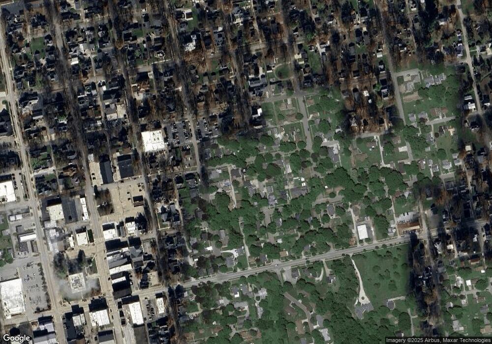 620 Jefferson St, Covington, IN 47932 - photo 1