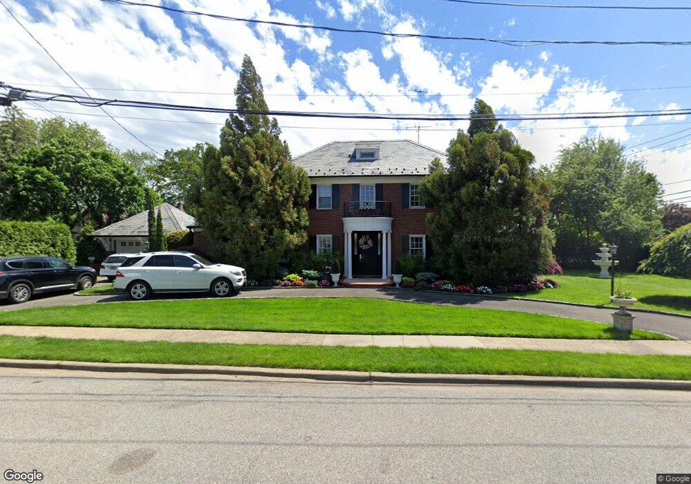 2 Avon Place, West Hempstead, NY 11552 - photo 1