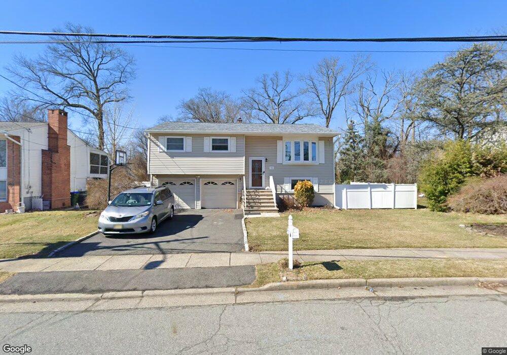 14 Winslow Rd, Edison, NJ 08837 - photo 1