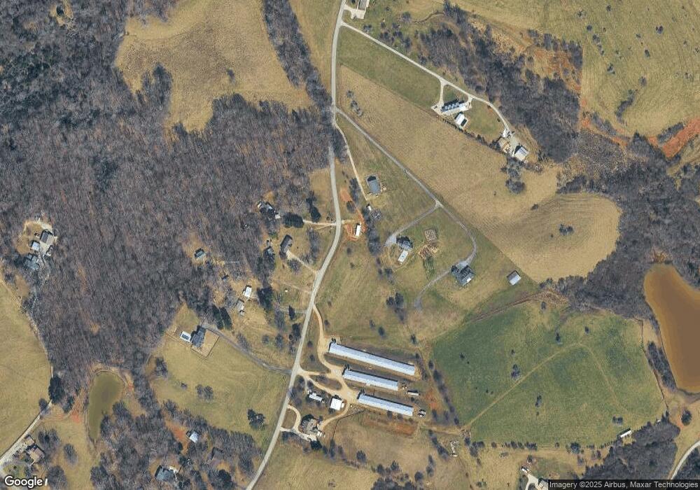 378 Twin River Orchard Rd, Demorest, GA 30535 - photo 1