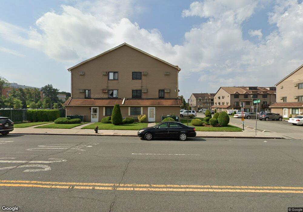 185 Lamped Loop unit 41, Staten Island, NY 10314 - photo 1