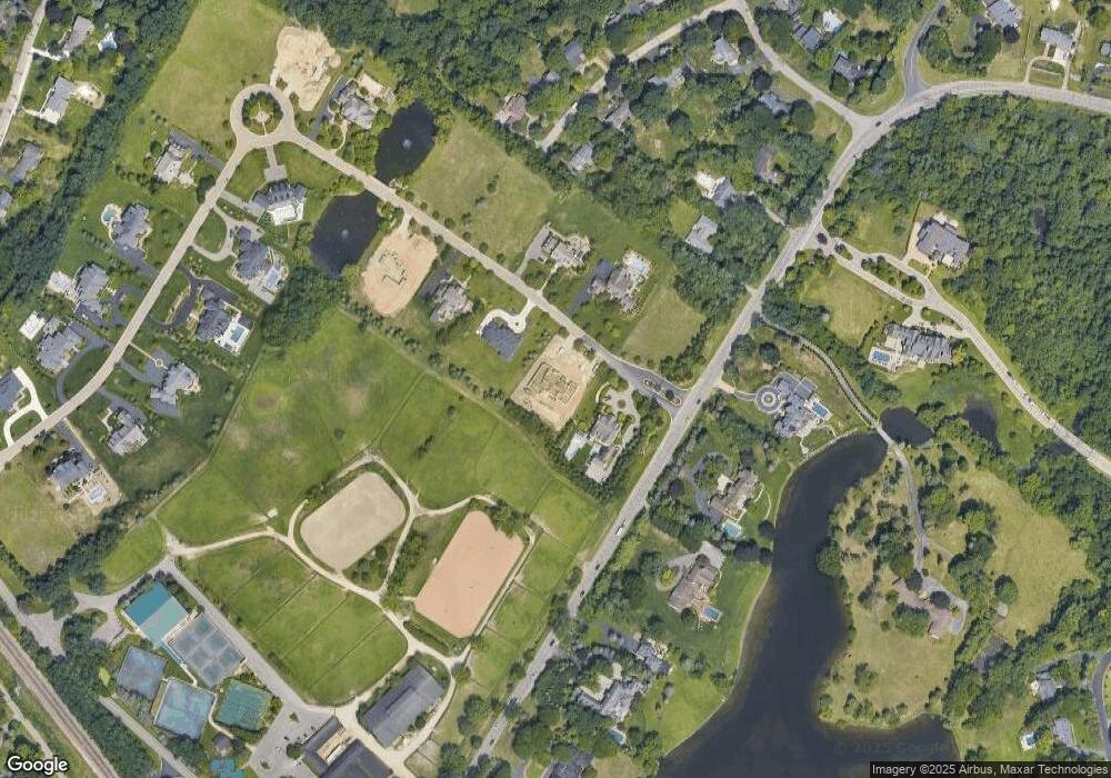 604 Chase Ln, Bloomfield Hills, MI 48304 - photo 1