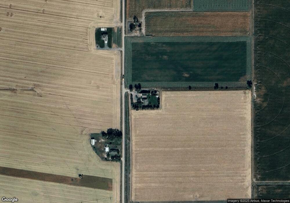 5655 N Wagon Trail Rd, North Platte, NE 69101 - photo 1