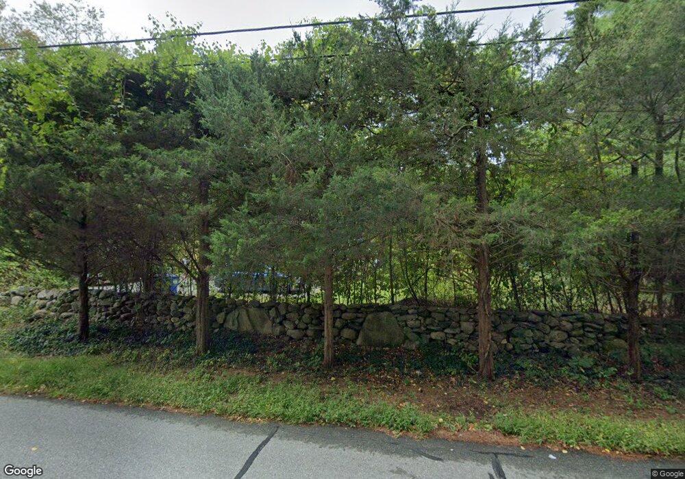 1323 Baldwin Hill Rd, Gales Ferry, CT 06335 - photo 1