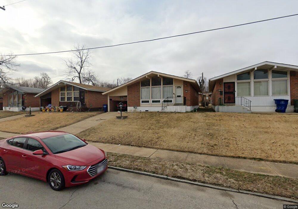 4736 Palm St, Saint Louis, MO 63115 - photo 1