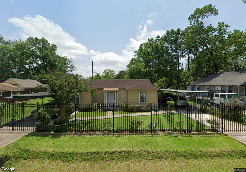 4502 Wyte Ln, Houston, TX 77093 - photo 1